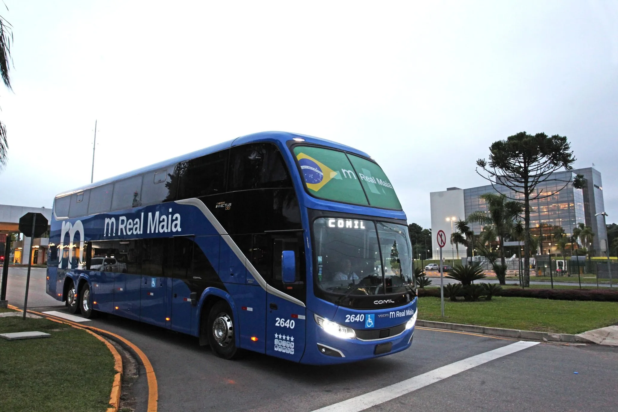 real maia ônibus
