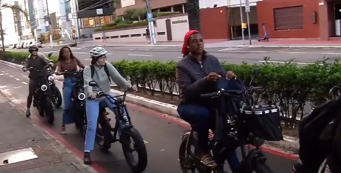 Bikes elétricas causam engarrafamentos e mudam ciclovias na Grande Vitória