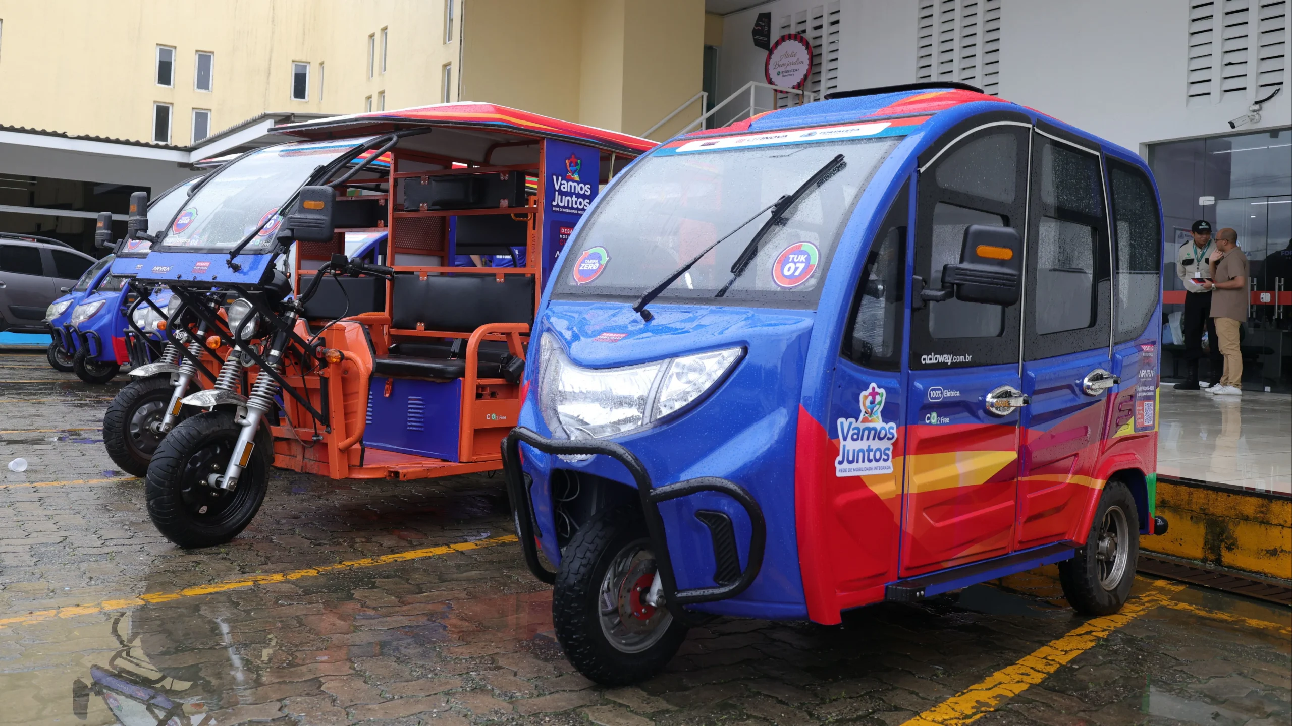 Triciclos elétricos em Fortaleza alcançam 1.000 viagens e reduzem poluição